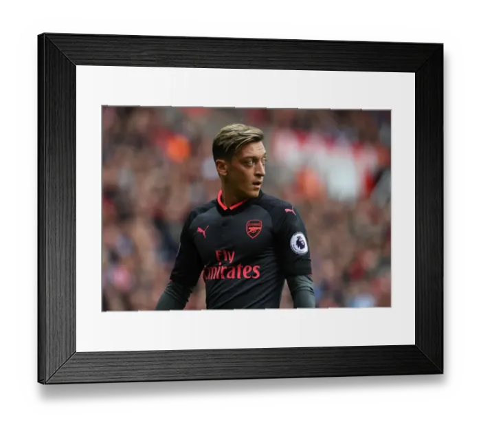 Framed Print : Mesut Ozil in Action: Stoke City vs. Arsenal, Premier League 2017-18