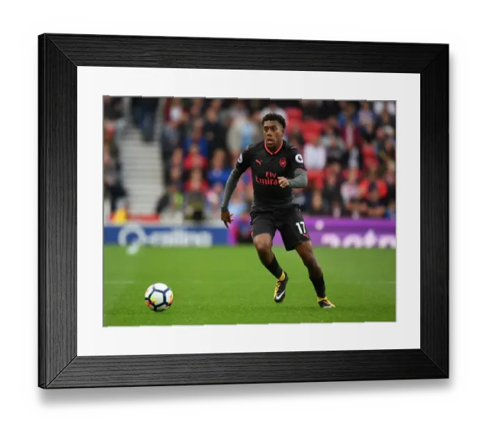 Framed Print : Alex Iwobi in Action: Stoke City vs Arsenal, Premier League 2017-18