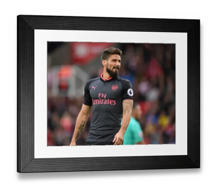 Framed Print : Olivier Giroud in Action: Stoke City vs Arsenal, Premier League 2017-18