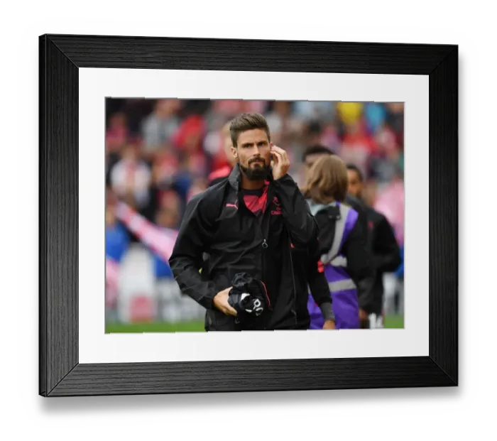 Framed Print : Olivier Giroud: Arsenal Sub before Stoke City Clash, 2017-18 Premier League