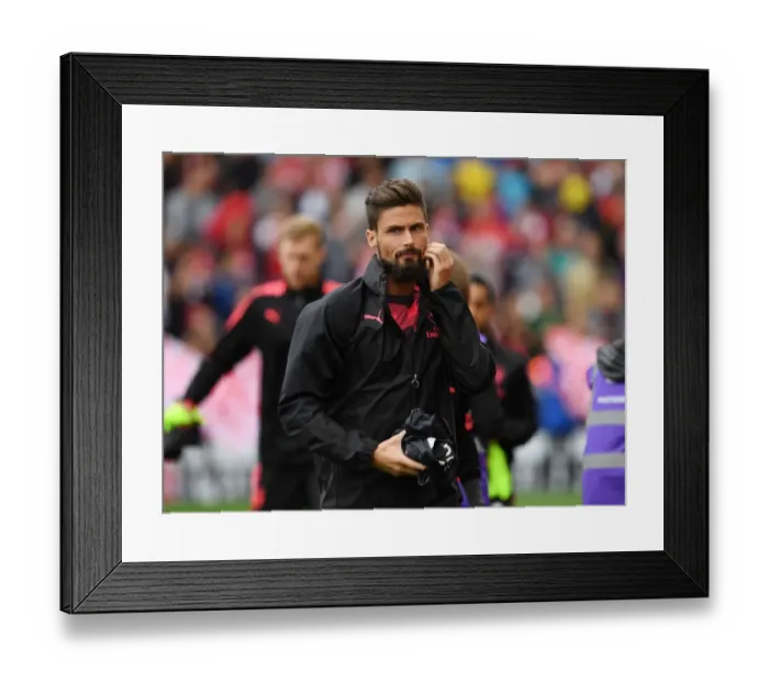 Framed Print : Giroud on the Bench: Arsenal's Readiness for Stoke City Showdown (2017-18) Framed Print : Giroud on the Bench: Arsenal's Readiness for Stoke City Showdown (2017-18)