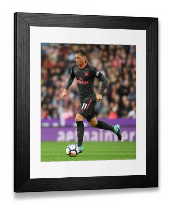 Framed Print : Mesut Ozil in Action: Stoke City vs. Arsenal, Premier League 2017-18