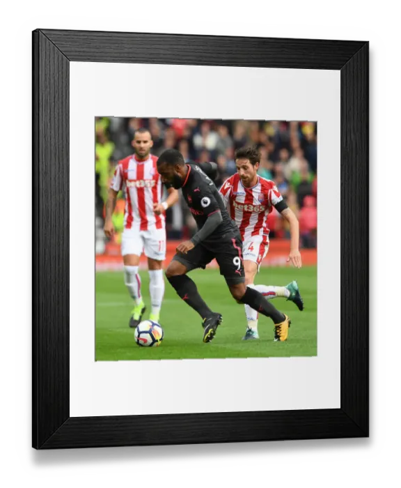 Framed Print : Alexandre Lacazette (Arsenal) Joe Allen (Stoke). Stoke City 1: 0 Arsenal. Premier League Framed Print : Alexandre Lacazette (Arsenal) Joe Allen (Stoke). Stoke City 1: 0 Arsenal. Premier League
