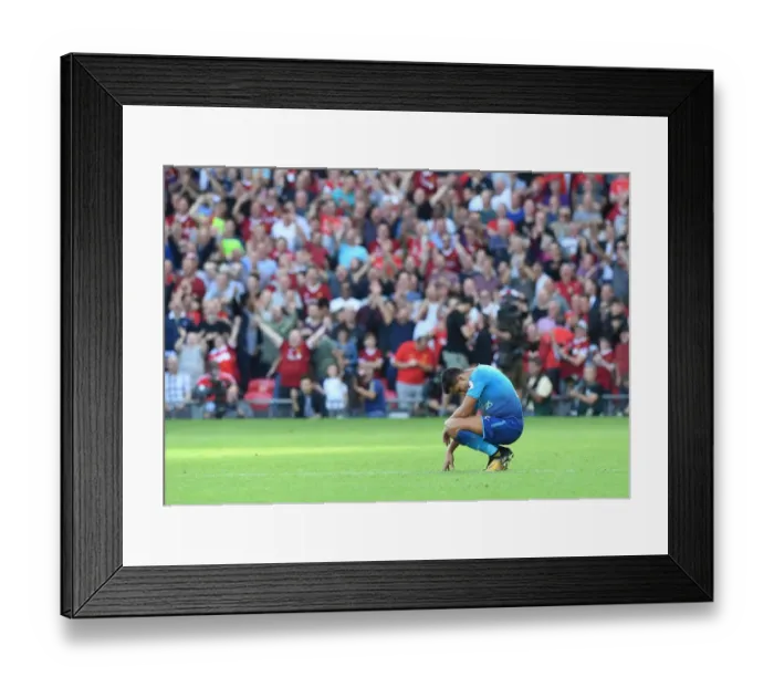 Framed Print : Alexis Sanchez: Liverpool vs Arsenal, Premier League Showdown (2017-18) Framed Print : Alexis Sanchez: Liverpool vs Arsenal, Premier League Showdown (2017-18)