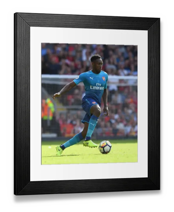 Framed Print : Danny Welbeck (Arsenal). Liverpool 4: 0 Arsenal. Premier League. Anfield, Liverpool Framed Print : Danny Welbeck (Arsenal). Liverpool 4: 0 Arsenal. Premier League. Anfield, Liverpool