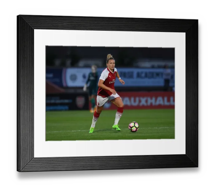 Framed Print : Arsenal's Josephine Henning in Action Against Everton Ladies: Pre-Season 2017-18 Framed Print : Arsenal's Josephine Henning in Action Against Everton Ladies: Pre-Season 2017-18