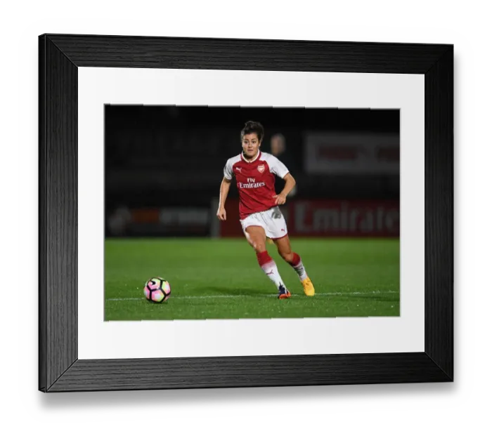 Framed Print : Arsenal's Jemma Rose in Action: Pre-Season Clash Against Everton Ladies