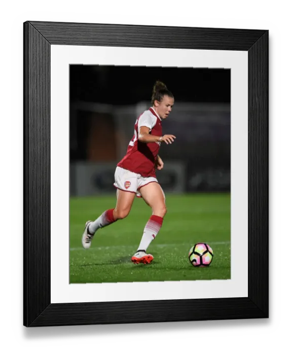 Framed Print : Arsenal's Jessica Samuelsson in Action against Everton Ladies: Pre-Season Friendly Framed Print : Arsenal's Jessica Samuelsson in Action against Everton Ladies: Pre-Season Friendly
