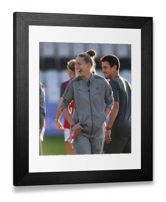 Framed Print : Arsenal's Sari van Veenendaal Readies for Action Against Everton Ladies (Pre-Season 2017-18) Framed Print : Arsenal's Sari van Veenendaal Readies for Action Against Everton Ladies (Pre-Season 2017-18)
