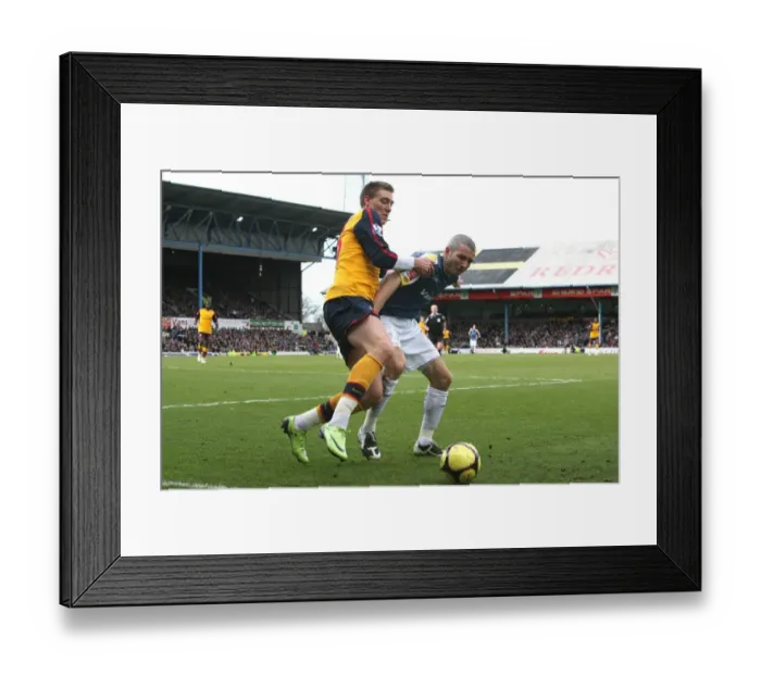 Framed Print : Bendtner vs. McNaughton: The FA Cup Stalemate at Ninian Park, Arsenal vs. Cardiff, 2009 Framed Print : Bendtner vs. McNaughton: The FA Cup Stalemate at Ninian Park, Arsenal vs. Cardiff, 2009