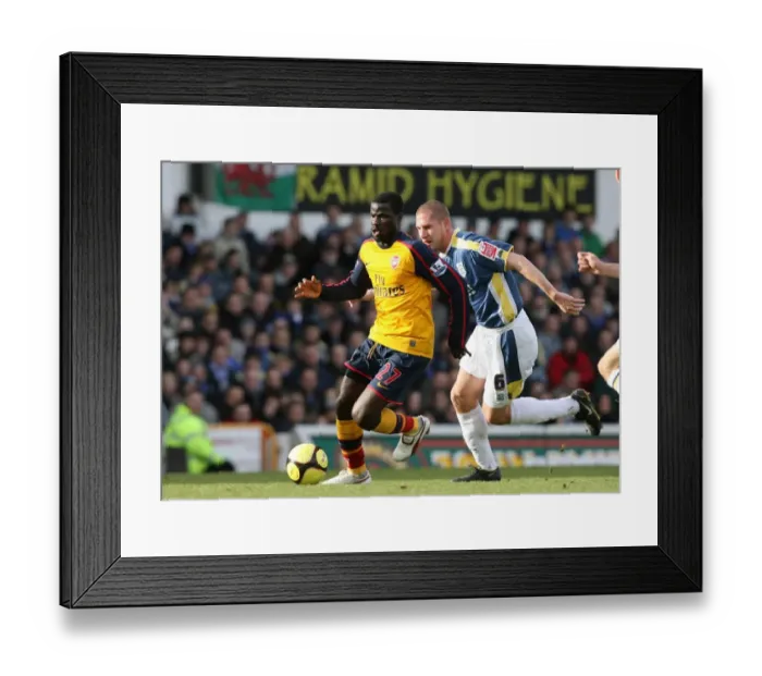 Framed Print : Emmnauel Eboue (Arsenal) Gabor Gyepes (Cardiff City) Framed Print : Emmnauel Eboue (Arsenal) Gabor Gyepes (Cardiff City)