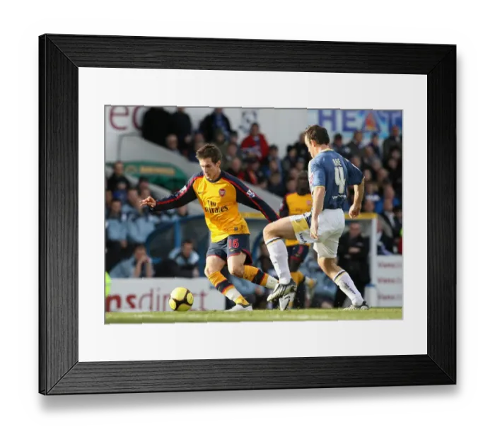 Framed Print : Aaron Ramsey (Arsenal) Gavi Rae (Cardiff)