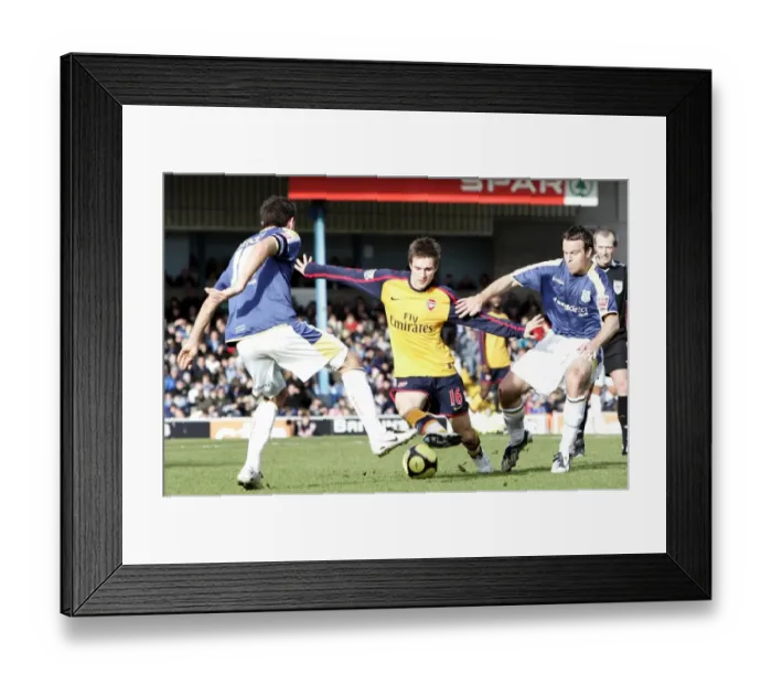 Framed Print : Aaron Ramsey (Arsenal) Joe Ledley and Gavin Rae (Cardiff) Framed Print : Aaron Ramsey (Arsenal) Joe Ledley and Gavin Rae (Cardiff)