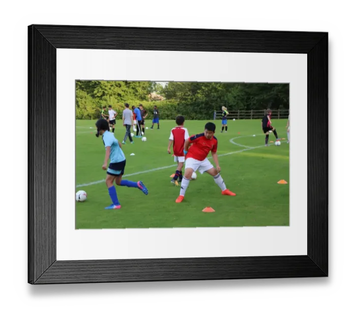 Framed Print : Arsenal Soccer School 2017: Train at Arsenal Football Club's Residential Camp Framed Print : Arsenal Soccer School 2017: Train at Arsenal Football Club's Residential Camp