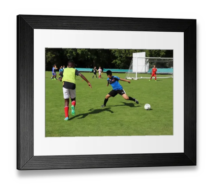 Framed Print : Arsenal Soccer School 2017: Train at Arsenal FC - Residential Camp Framed Print : Arsenal Soccer School 2017: Train at Arsenal FC - Residential Camp