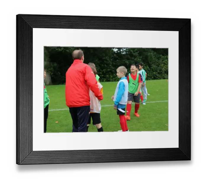 Framed Print : Arsenal Soccer School 2017: Train with Arsenal Football Club - Residential Camp