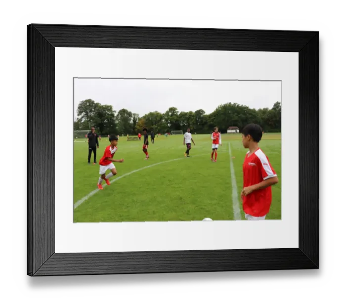 Framed Print : Arsenal Soccer Schools Residential Camp 2017: Train with Arsenal FC Framed Print : Arsenal Soccer Schools Residential Camp 2017: Train with Arsenal FC