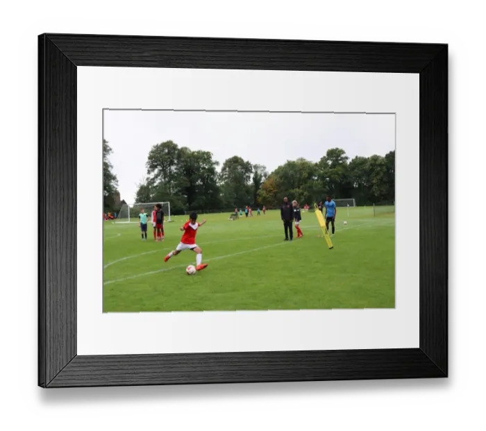 Framed Print : Arsenal Soccer School 2017: Train like a Pro with Arsenal FC Framed Print : Arsenal Soccer School 2017: Train like a Pro with Arsenal FC