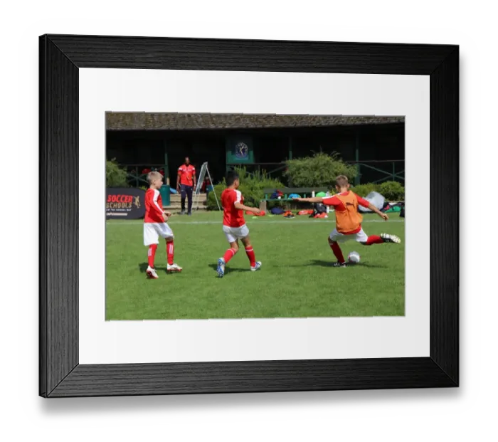 Framed Print : Arsenal Soccer School 2017: Train with Arsenal FC - Residential Camp