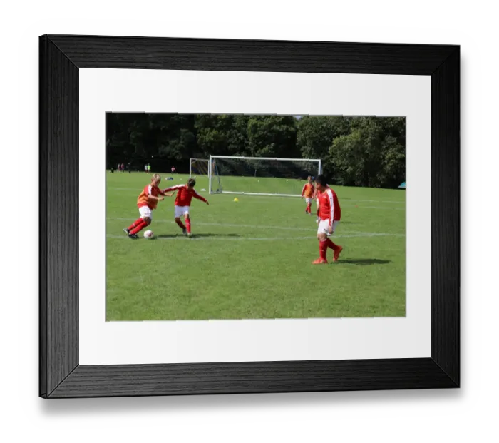 Framed Print : Arsenal Soccer School 2017: Train at Arsenal Football Club's Residential Camp