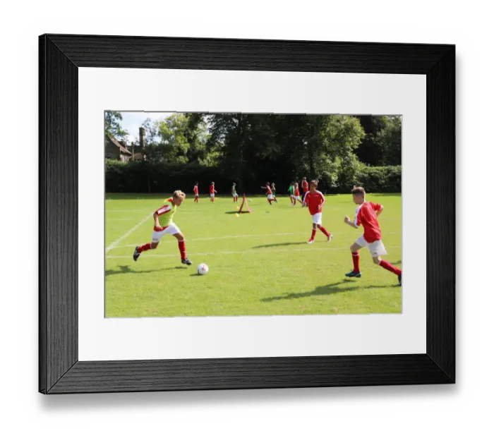 Framed Print : Arsenal Soccer School 2017: Train with Arsenal FC - Residential Camp