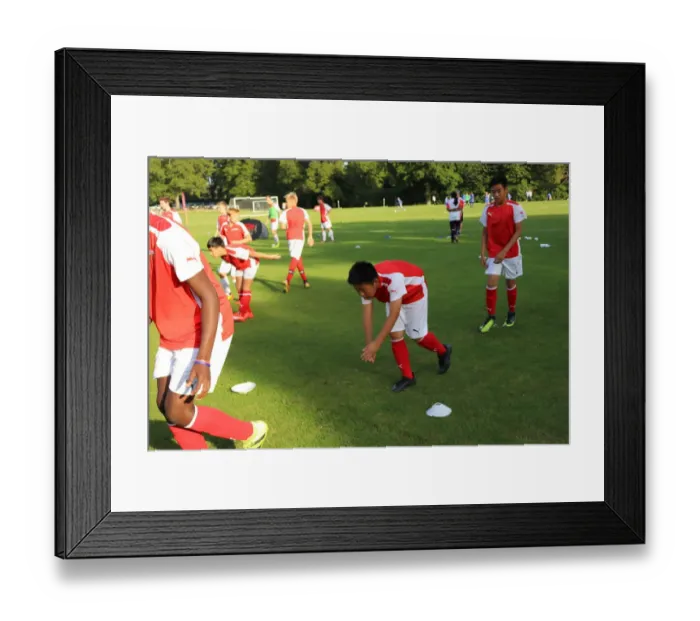 Framed Print : Arsenal Soccer School 2017: Train with Arsenal FC - Residential Camp Framed Print : Arsenal Soccer School 2017: Train with Arsenal FC - Residential Camp