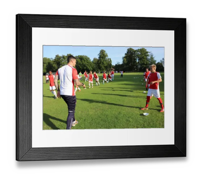 Framed Print : Arsenal Soccer School Residential Camp 2017: Train Like a Pro with Arsenal Football Club Framed Print : Arsenal Soccer School Residential Camp 2017: Train Like a Pro with Arsenal Football Club
