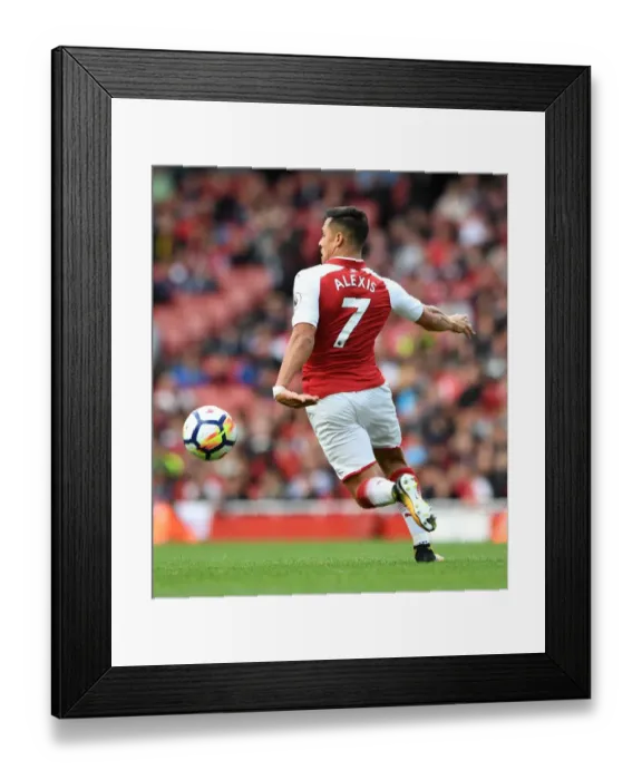 Framed Print : Alexis Sanchez (Arsenal). Arsenal 3: 0 AFC Bournemouth. Premier League. Emirates Stadium