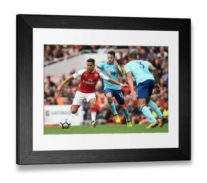 Framed Print : Arsenal's Alexis Sanchez Faces Off Against AFC Bournemouth's Adam Smith Framed Print : Arsenal's Alexis Sanchez Faces Off Against AFC Bournemouth's Adam Smith
