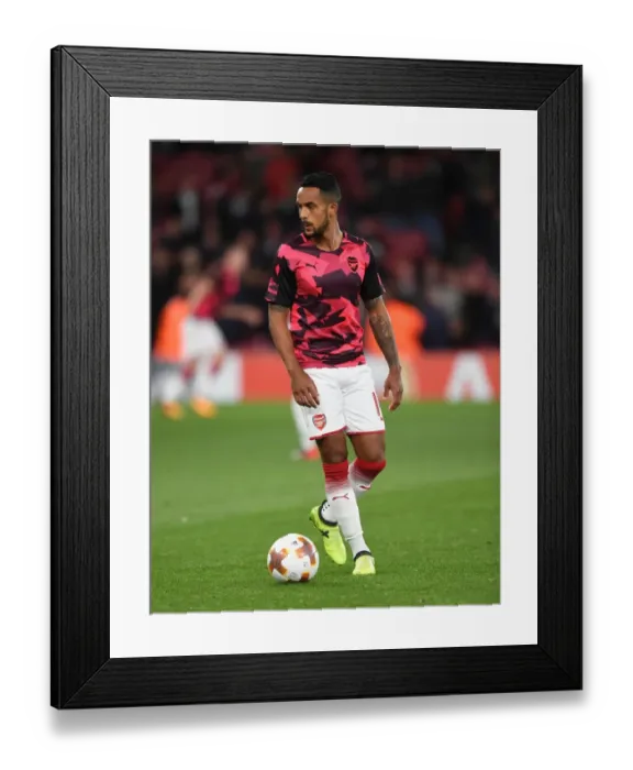 Framed Print : Theo Walcott (Arsenal). Arsenal 3: 1 FC Cologne Framed Print : Theo Walcott (Arsenal). Arsenal 3: 1 FC Cologne