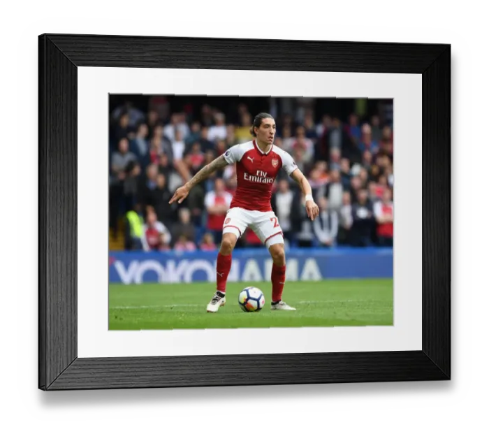 Framed Print : Hector Bellerin in Action Against Chelsea, Premier League 2017-18 Framed Print : Hector Bellerin in Action Against Chelsea, Premier League 2017-18