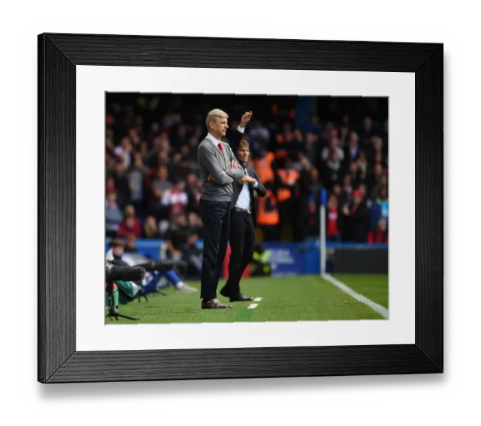 Framed Print : Arsene Wenger at Stamford Bridge: Chelsea vs. Arsenal, Premier League 2017-18 Framed Print : Arsene Wenger at Stamford Bridge: Chelsea vs. Arsenal, Premier League 2017-18