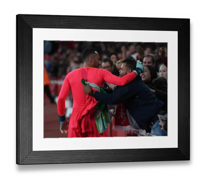 Framed Print : David Ospina (Arsenal) with a fan. Arsenal 1: 0 Doncaster. The Carabao Cup. 3rd Round Framed Print : David Ospina (Arsenal) with a fan. Arsenal 1: 0 Doncaster. The Carabao Cup. 3rd Round