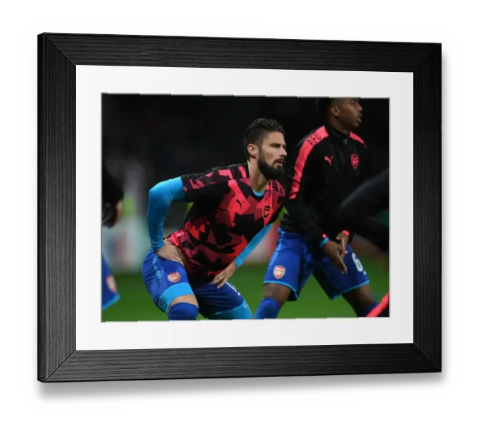 Framed Print : Olivier Giroud's Pre-Match Routine: Arsenal FC vs. BATE Borisov, UEFA Europa League (2017) Framed Print : Olivier Giroud's Pre-Match Routine: Arsenal FC vs. BATE Borisov, UEFA Europa League (2017)