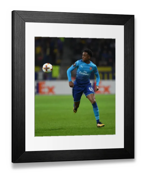 Framed Print : Joe Willock in Action: Arsenal vs. BATE Borisov, UEFA Europa League 2017-18 Framed Print : Joe Willock in Action: Arsenal vs. BATE Borisov, UEFA Europa League 2017-18