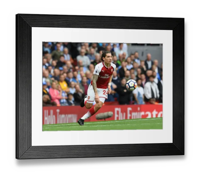 Framed Print : Hector Bellerin in Action: Arsenal vs Brighton & Hove Albion, Premier League 2017-18 Framed Print : Hector Bellerin in Action: Arsenal vs Brighton & Hove Albion, Premier League 2017-18