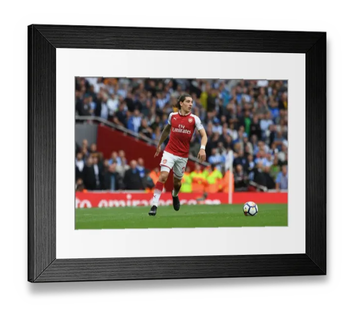 Framed Print : Hector Bellerin: In Action for Arsenal Against Brighton & Hove Albion, Premier League 2017-18