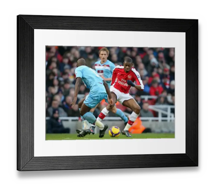 Framed Print : Abou Diaby (Arsenal) Herita Ilunga (West Ham) Framed Print : Abou Diaby (Arsenal) Herita Ilunga (West Ham)