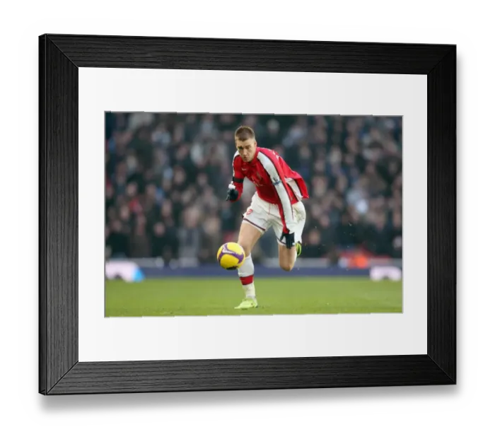 Framed Print : Arsenal's Nicklas Bendtner in Action Against West Ham United, Barclays Premier League, Emirates Stadium, January 31, 2009 Framed Print : Arsenal's Nicklas Bendtner in Action Against West Ham United, Barclays Premier League, Emirates Stadium, January 31, 2009