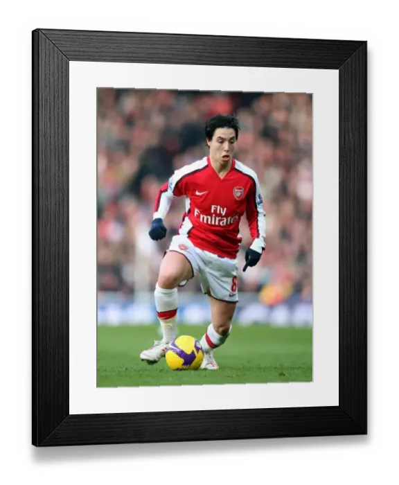 Framed Print : Samir Nasri in Action for Arsenal against West Ham United, Barclays Premier League, Emirates Stadium (31 / 01 / 09) Framed Print : Samir Nasri in Action for Arsenal against West Ham United, Barclays Premier League, Emirates Stadium (31 / 01 / 09)