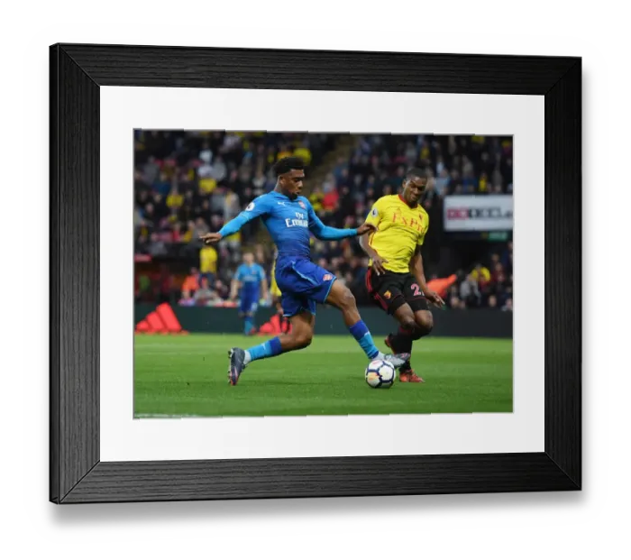 Framed Print : Alex Iwobi in Action: Arsenal vs Watford, Premier League 2017-18