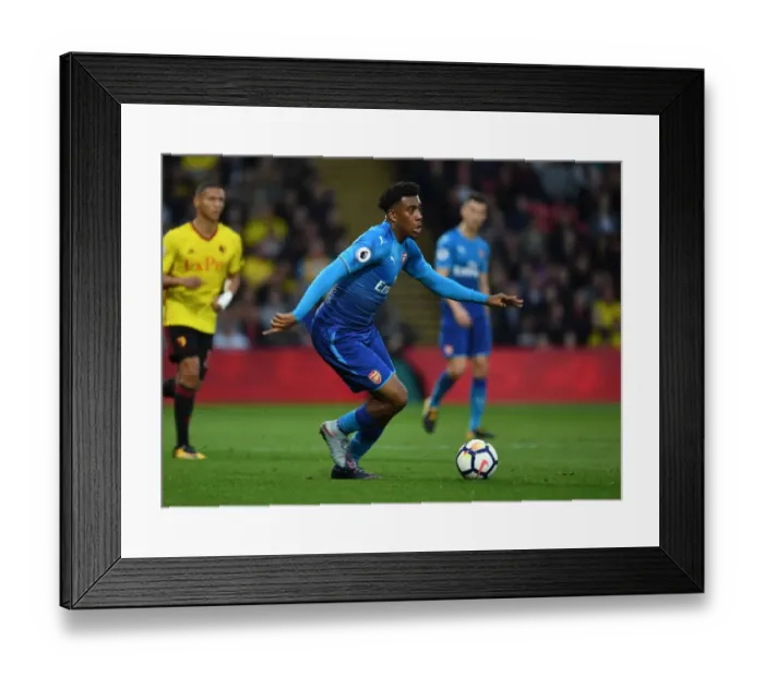 Framed Print : Alex Iwobi in Action: Arsenal vs. Watford, Premier League 2017-18 Framed Print : Alex Iwobi in Action: Arsenal vs. Watford, Premier League 2017-18