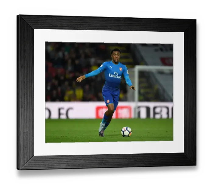 Framed Print : Alex Iwobi in Action: Arsenal vs. Watford, Premier League 2017-18