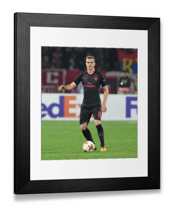 Framed Print : Rob Holding in Action: Arsenal vs. Red Star Belgrade, Europa League 2017-18