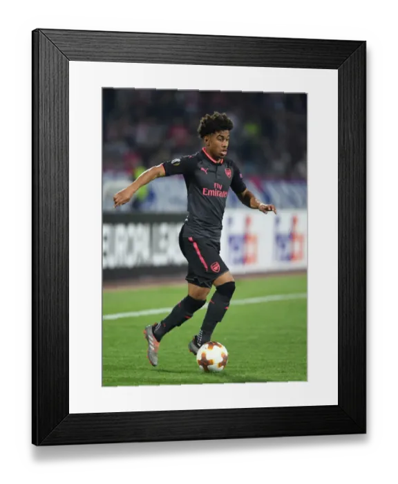 Framed Print : Reiss Nelson in Action: Arsenal vs. Red Star Belgrade - UEFA Europa League 2017-18