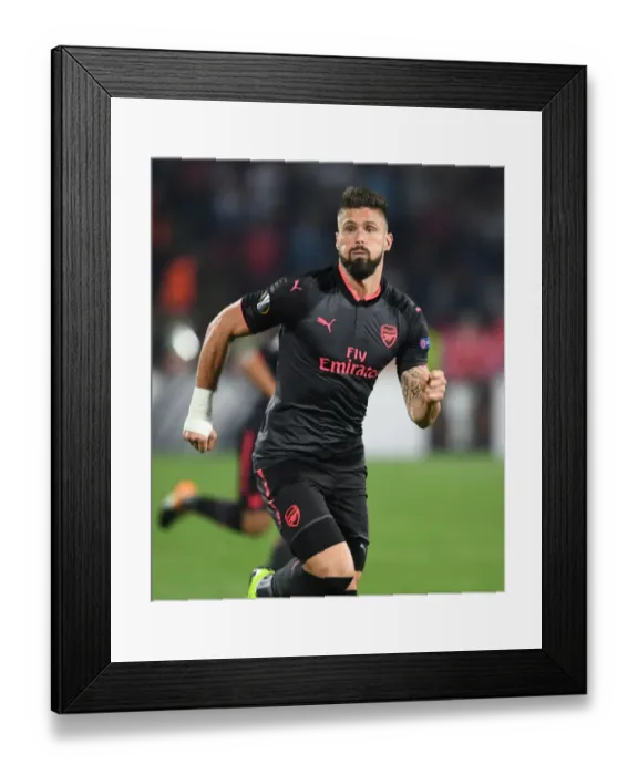 Framed Print : Olivier Giroud in Action: Arsenal vs. Red Star Belgrade, Europa League 2017-18