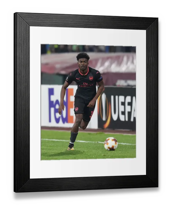 Framed Print : Ainsley Maitland-Niles in Action for Arsenal against Red Star Belgrade, UEFA Europa League 2017-18