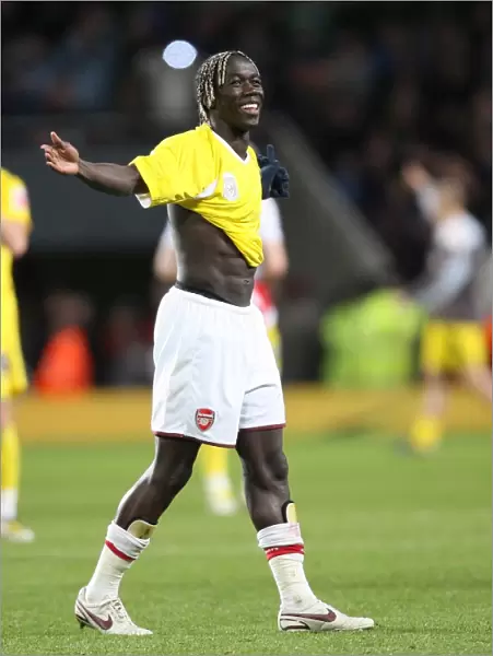 Bacary Sagna in Action: Arsenal's 4-0 FA Cup Victory over Cardiff City, Emirates Stadium, 2009