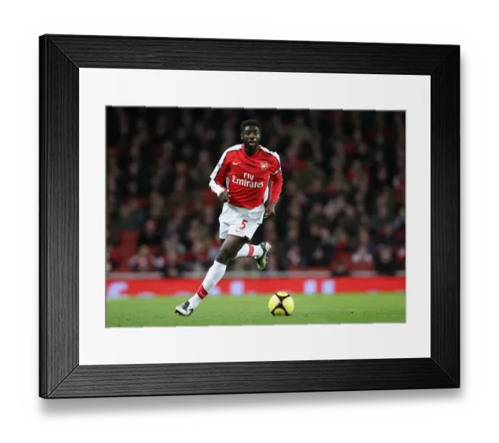 Framed Print : Arsenal's Kolo Toure Stars in 4-0 FA Cup Victory over Cardiff City at Emirates Stadium