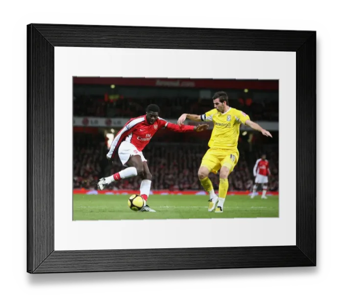 Framed Print : Kolo Toure (Arsenal) Joe Ledley (Cardiff)